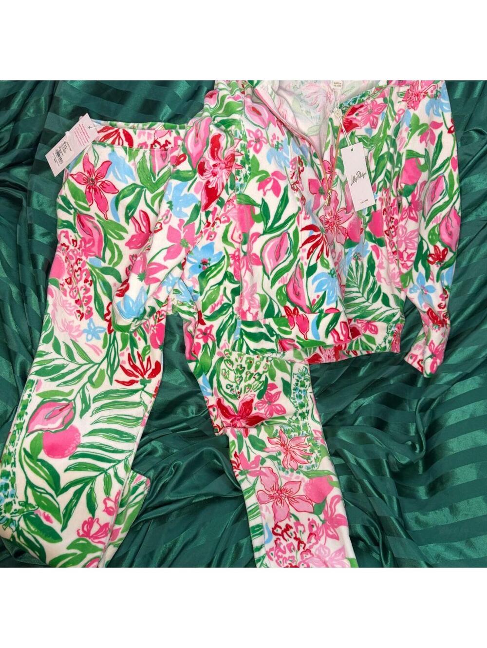 TWO PIECE SET Lilly Pulitzer Kids Velour Pullover Set Glowing Gardens L 8-10
